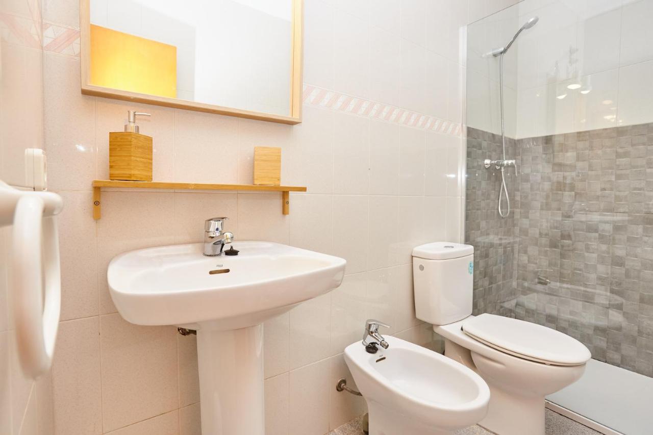 Rincon De Mar Apartment Calafat Ngoại thất bức ảnh